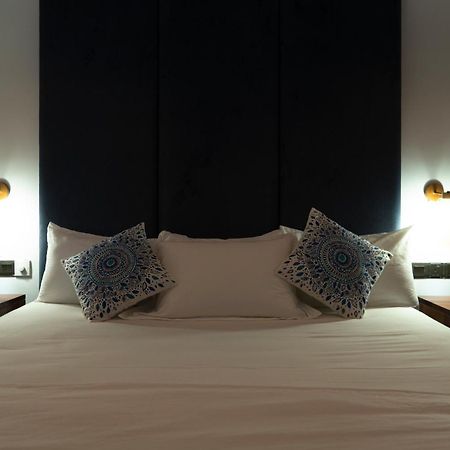 Four Petals Inn Κολόμπο Εξωτερικό φωτογραφία