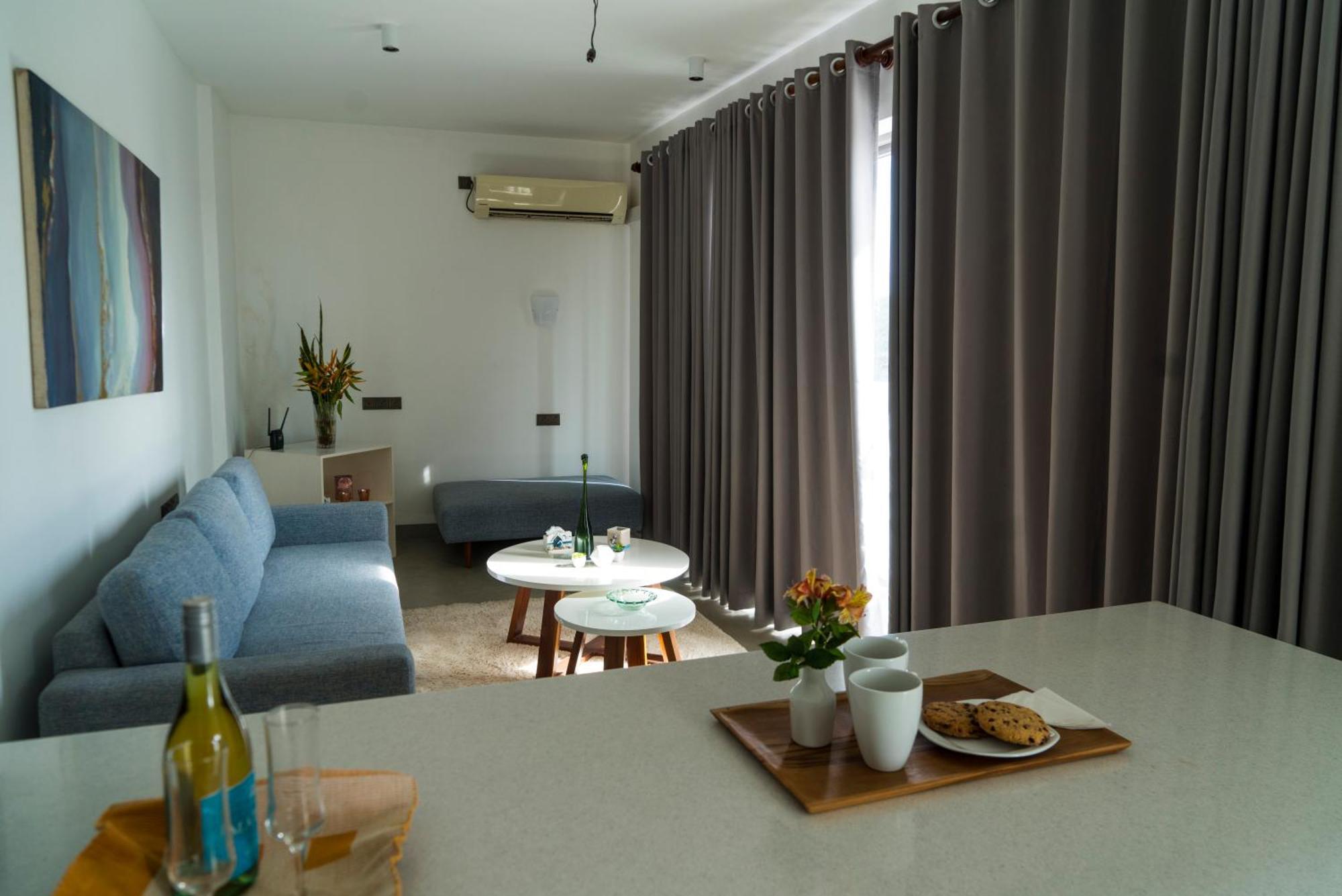 Four Petals Inn Κολόμπο Εξωτερικό φωτογραφία