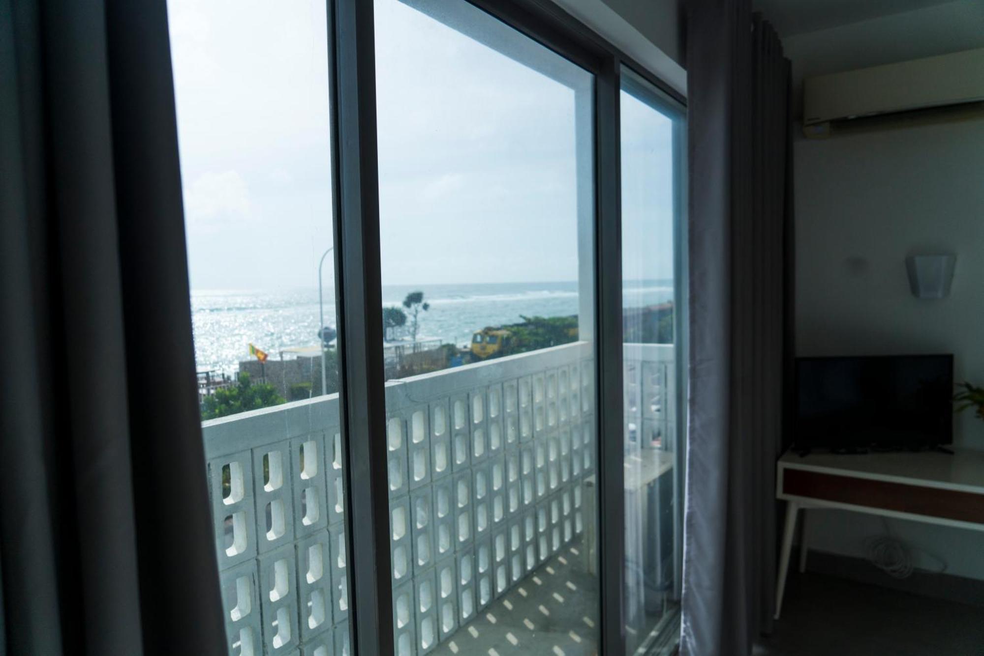 Four Petals Inn Κολόμπο Εξωτερικό φωτογραφία